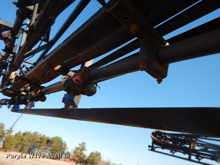 image for item DJ8250 2001 John Deere 4710  sprayer