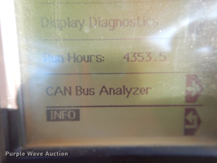 image for item DJ8250 2001 John Deere 4710  sprayer