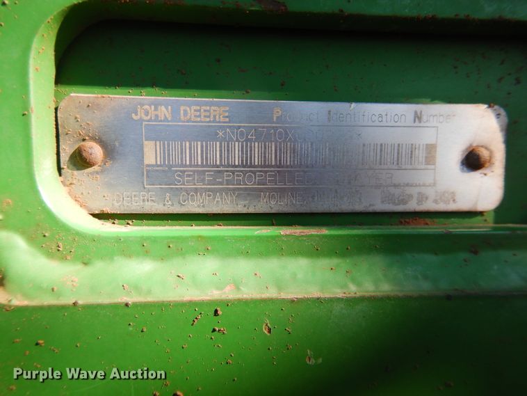 image for item DJ8250 2001 John Deere 4710  sprayer