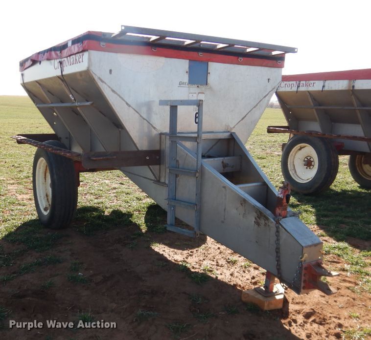 image for item DJ8252 Newton Crouch 48 Crop Maker spreader