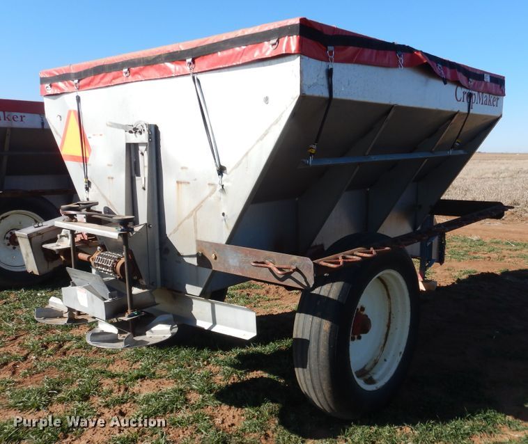 image for item DJ8252 Newton Crouch 48 Crop Maker spreader