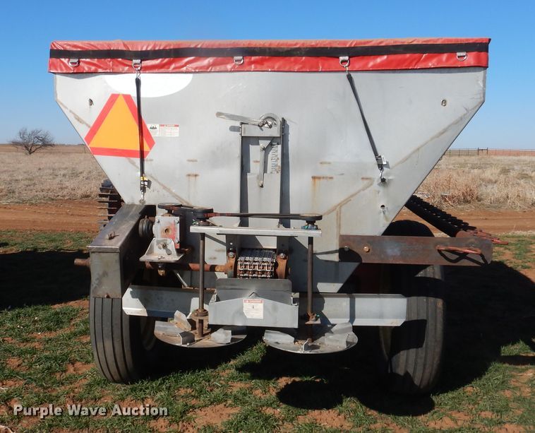 image for item DJ8252 Newton Crouch 48 Crop Maker spreader