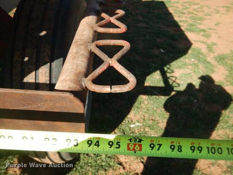 image for item DJ8253 Newton Crouch 48 Crop Maker spreader