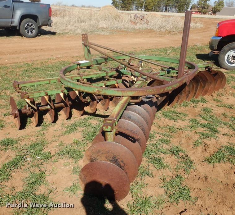 image for item DJ8256 John Deere  double off-set disk