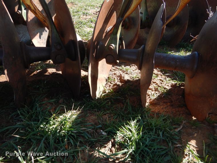 image for item DJ8256 John Deere  double off-set disk