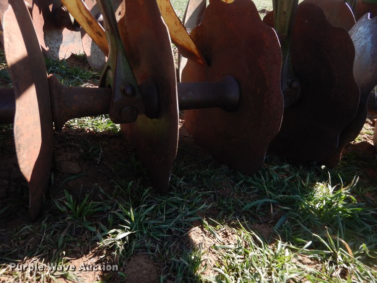 image for item DJ8256 John Deere  double off-set disk