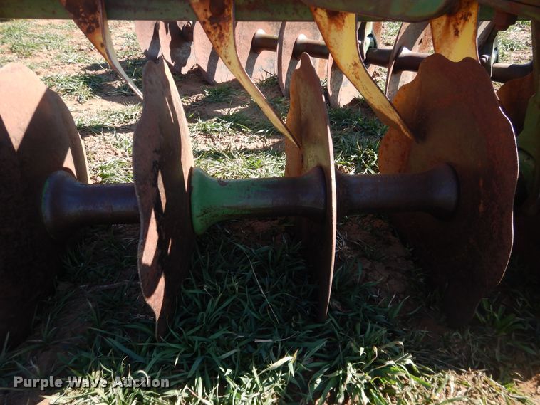 image for item DJ8256 John Deere  double off-set disk