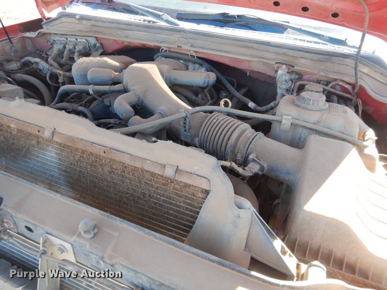 image for item DJ8257 2008 Ford F350 Super Duty  pickup truck cab and chassis