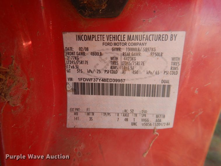 image for item DJ8257 2008 Ford F350 Super Duty  pickup truck cab and chassis