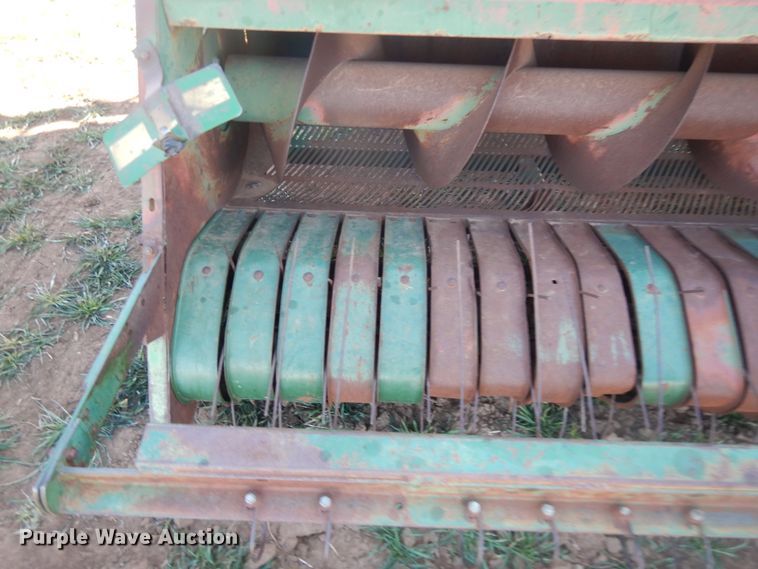 image for item DJ8258 KMC Kelly peanut combine