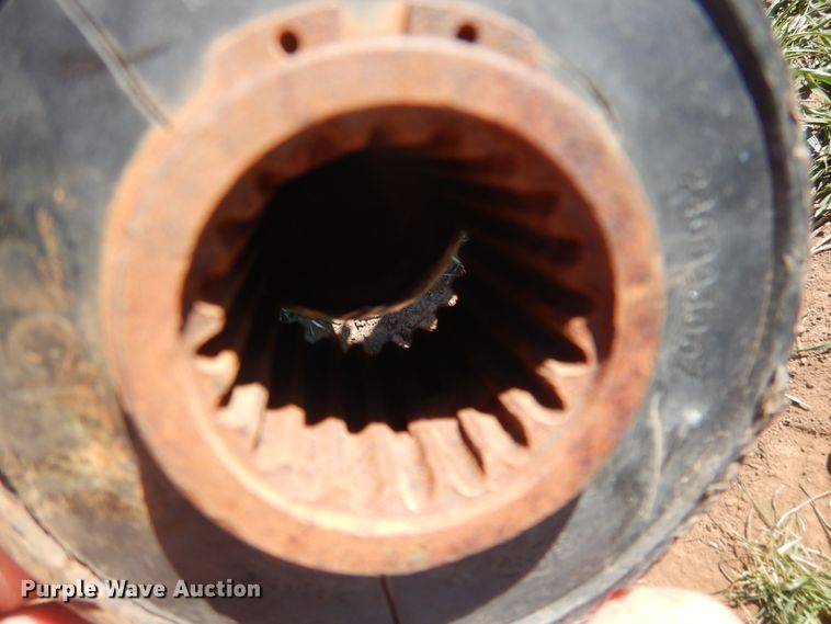 image for item DJ8258 KMC Kelly peanut combine