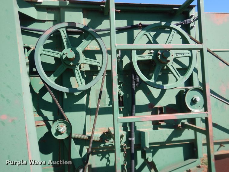 image for item DJ8258 KMC Kelly peanut combine