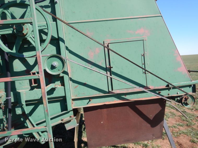 image for item DJ8258 KMC Kelly peanut combine