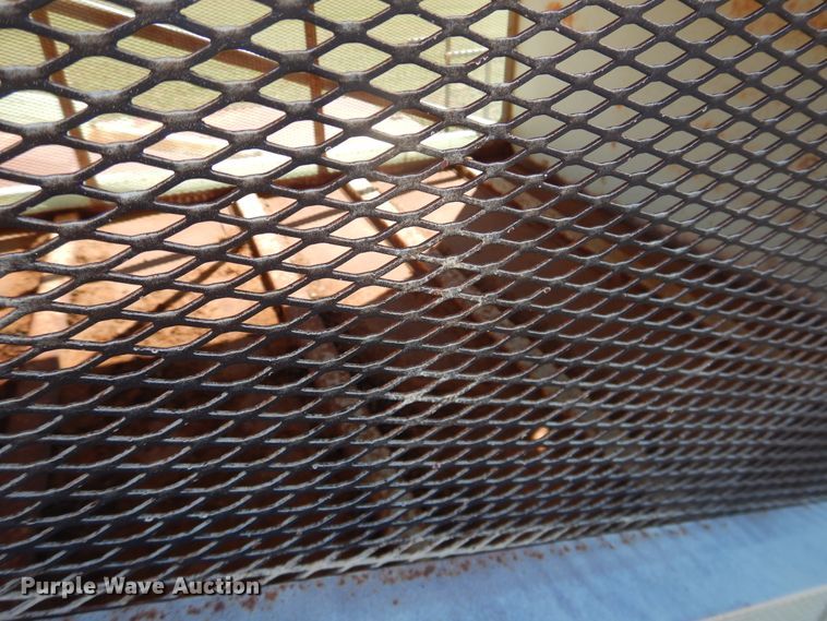 image for item DJ8258 KMC Kelly peanut combine