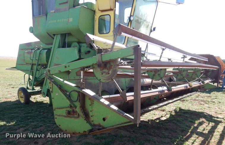 image for item DJ8259 John Deere E0095  combine