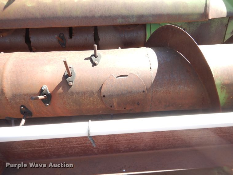 image for item DJ8259 John Deere E0095  combine