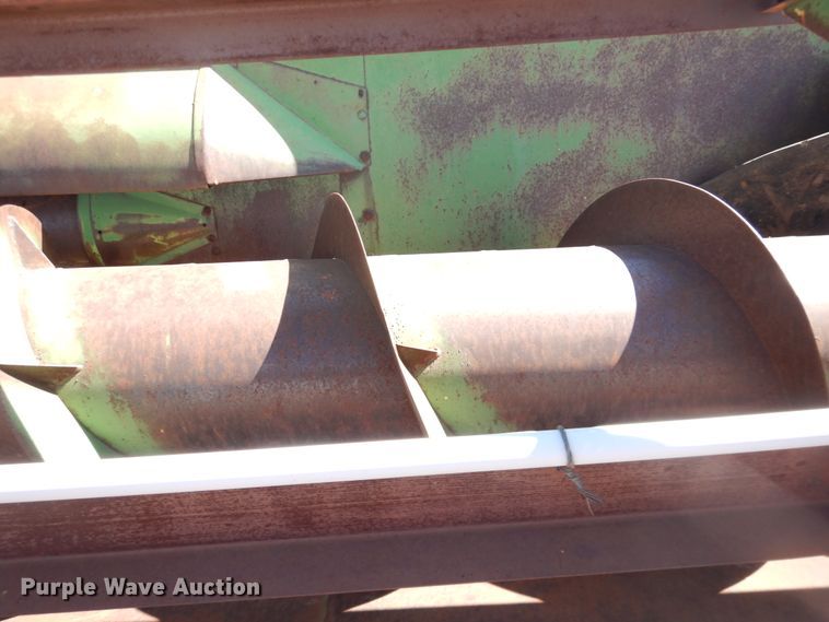 image for item DJ8259 John Deere E0095  combine