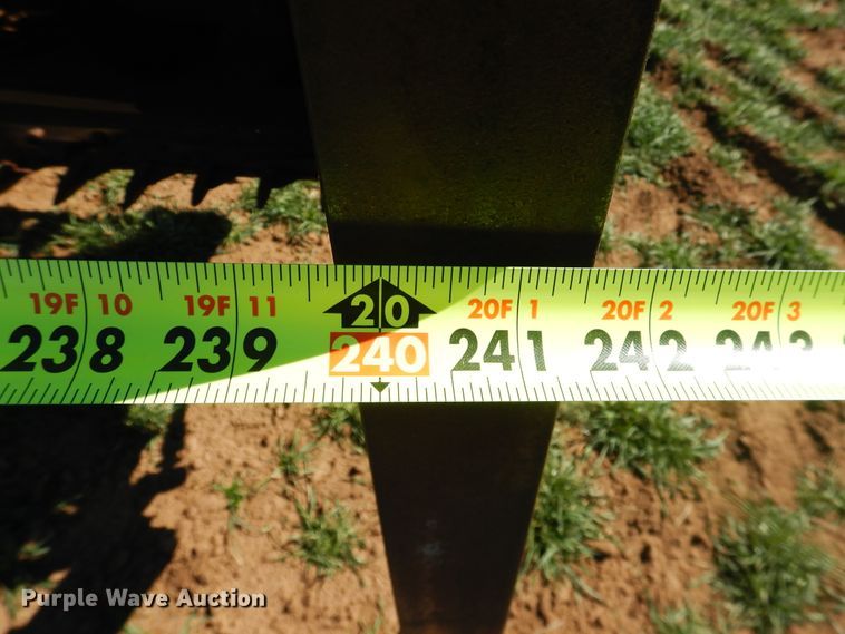 image for item DJ8259 John Deere E0095  combine