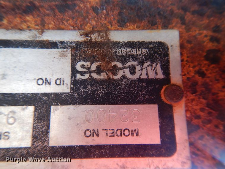 image for item DJ8261 Woods 32400 batwing rotary mower