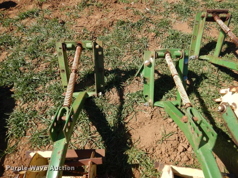 image for item DJ8264 (12) Roll-A-Cone bolt-on bed shapers