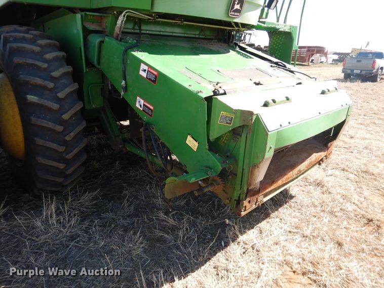 image for item DJ8270 1998 John Deere 9610  combine