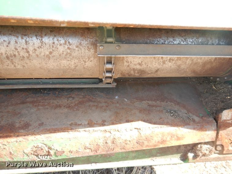 image for item DJ8270 1998 John Deere 9610  combine