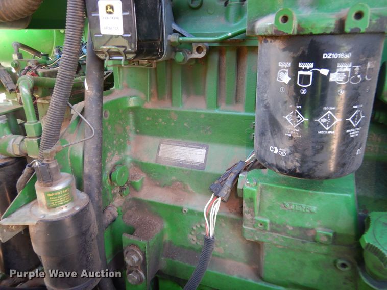image for item DJ8270 1998 John Deere 9610  combine