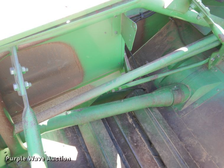 image for item DJ8270 1998 John Deere 9610  combine