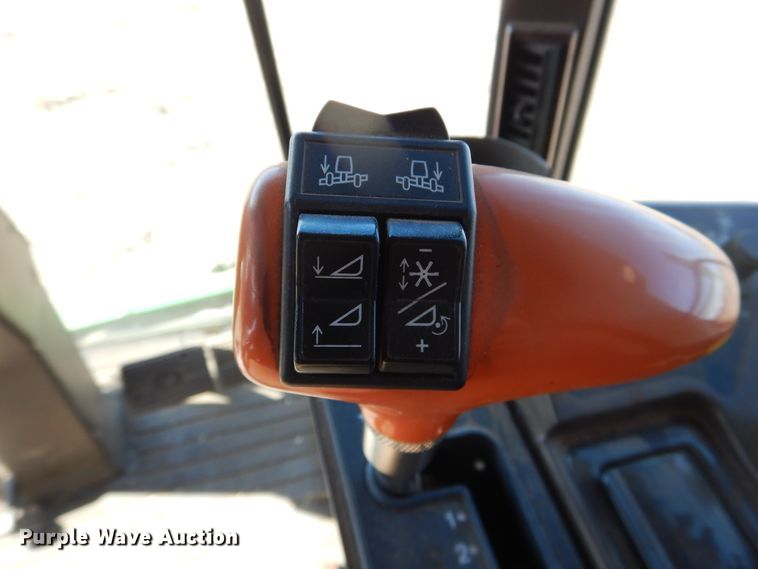 image for item DJ8270 1998 John Deere 9610  combine