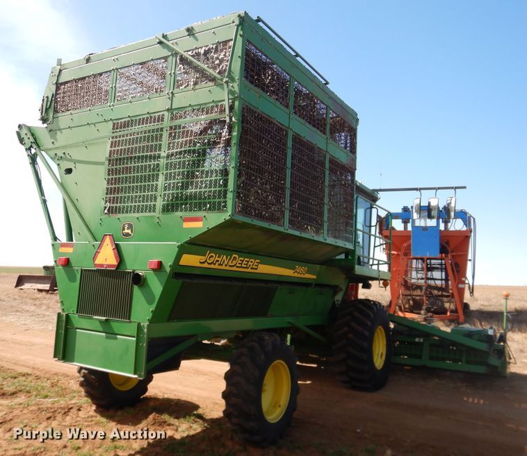 image for item DJ8272 2005 John Deere 7460  cotton stripper