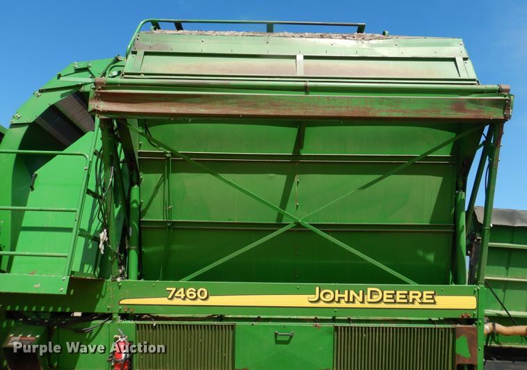 image for item DJ8272 2005 John Deere 7460  cotton stripper