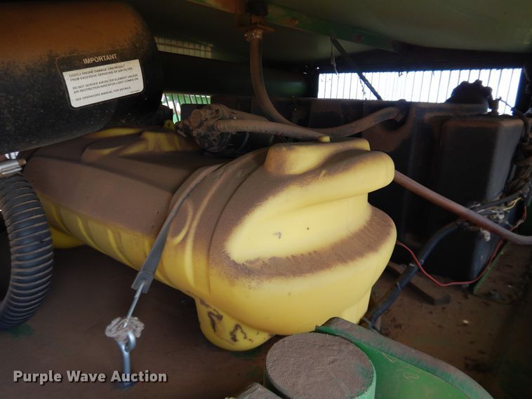 image for item DJ8272 2005 John Deere 7460  cotton stripper