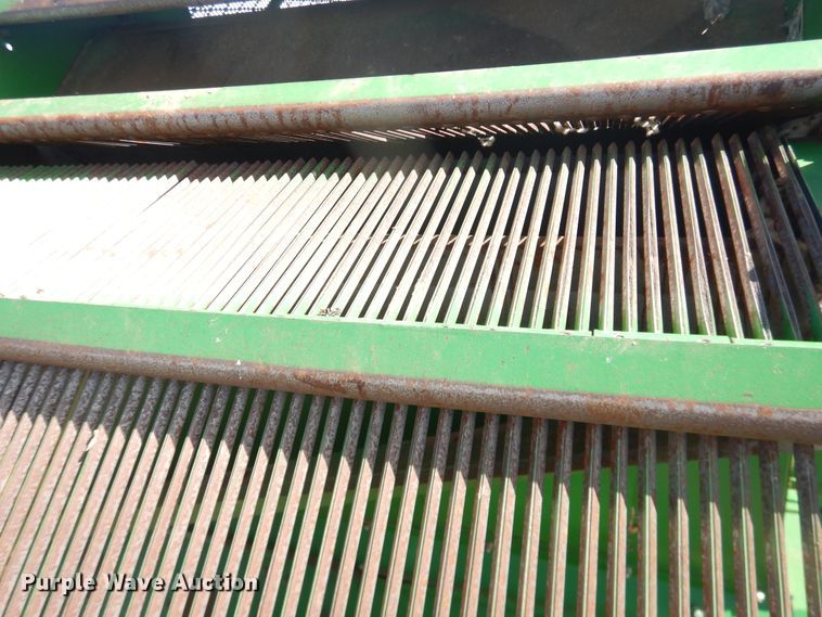 image for item DJ8272 2005 John Deere 7460  cotton stripper