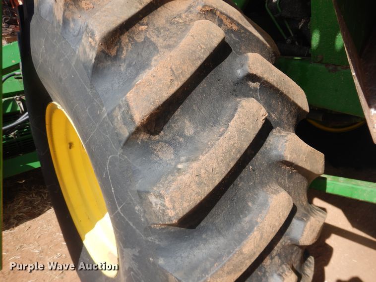 image for item DJ8272 2005 John Deere 7460  cotton stripper