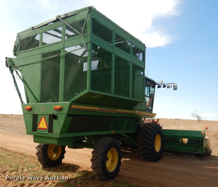 image for item DJ8273 1996 John Deere 7450  cotton stripper