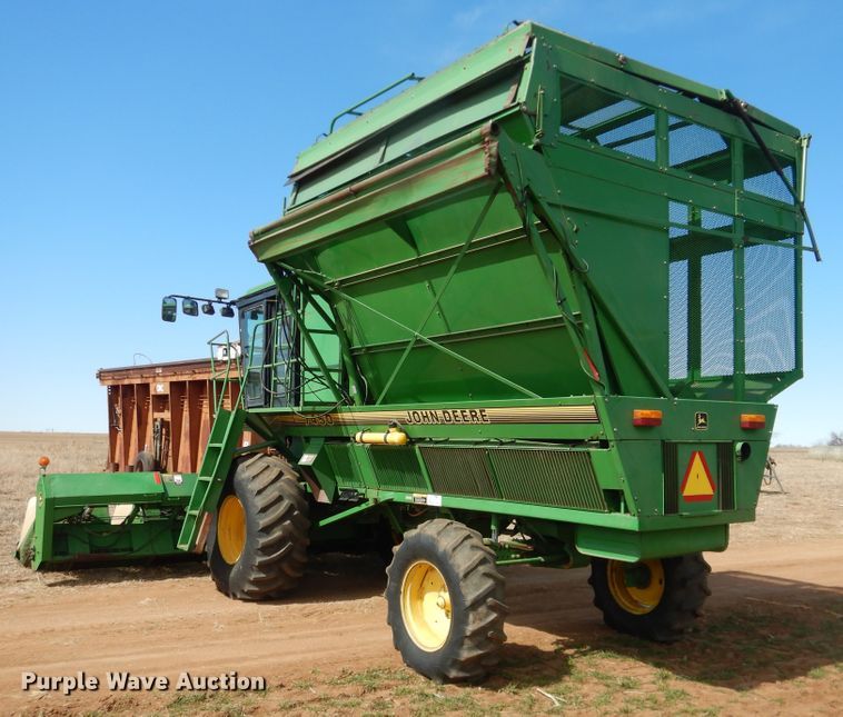 image for item DJ8273 1996 John Deere 7450  cotton stripper