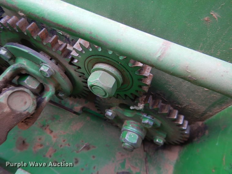 image for item DJ8273 1996 John Deere 7450  cotton stripper