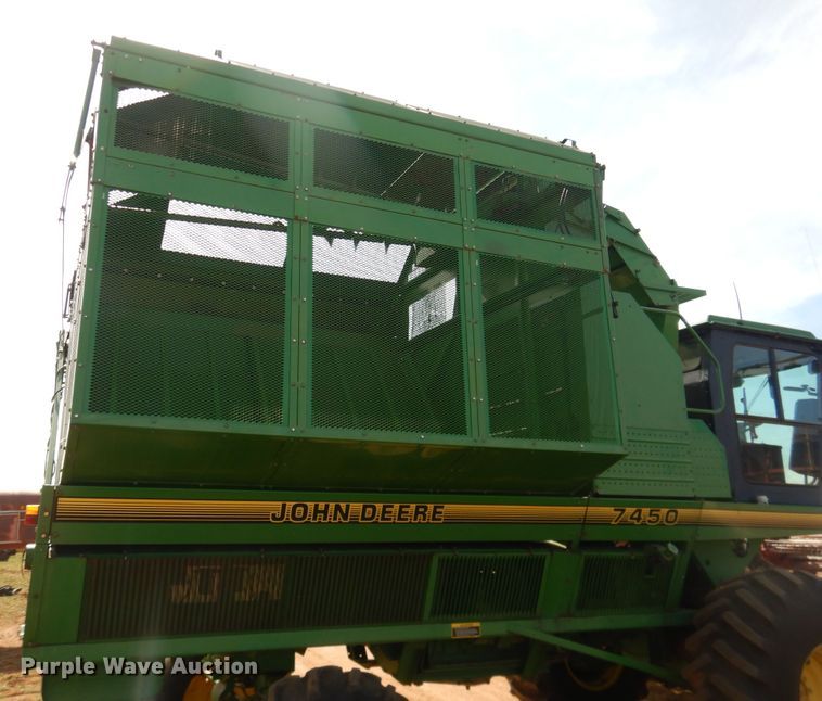 image for item DJ8273 1996 John Deere 7450  cotton stripper