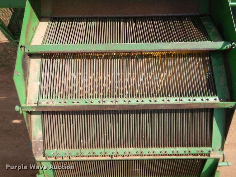 image for item DJ8273 1996 John Deere 7450  cotton stripper