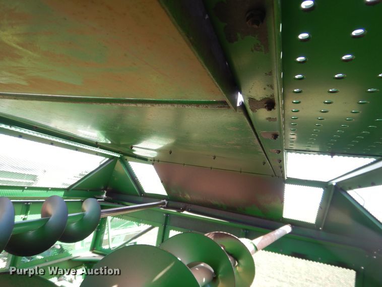 image for item DJ8273 1996 John Deere 7450  cotton stripper