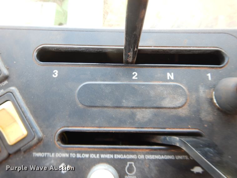 image for item DJ8273 1996 John Deere 7450  cotton stripper