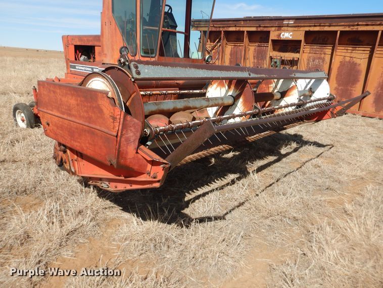 image for item DJ8277 International 5000  windrower
