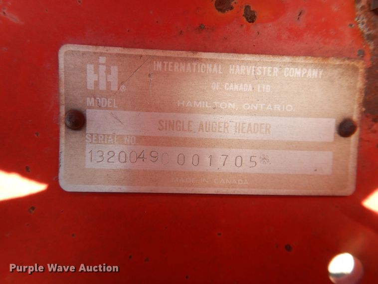 image for item DJ8277 International 5000  windrower