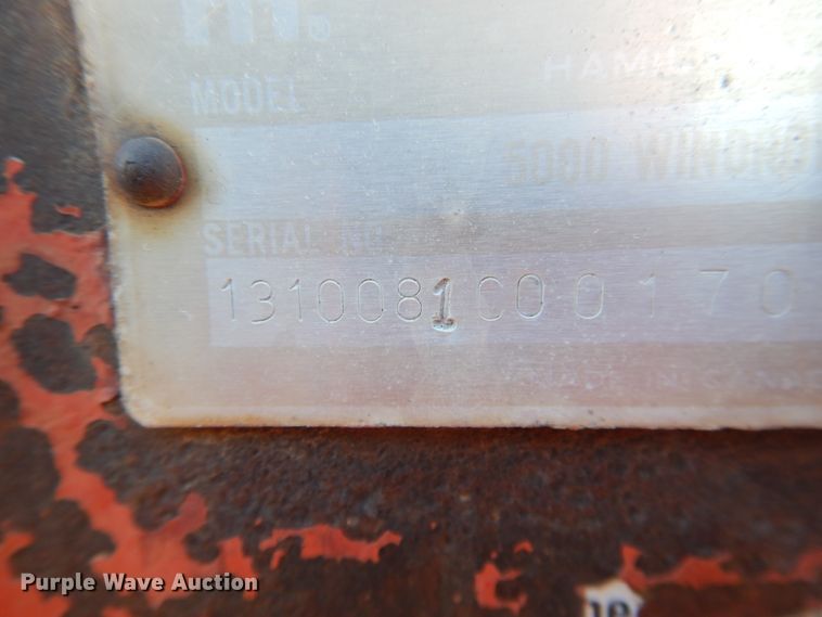 image for item DJ8277 International 5000  windrower