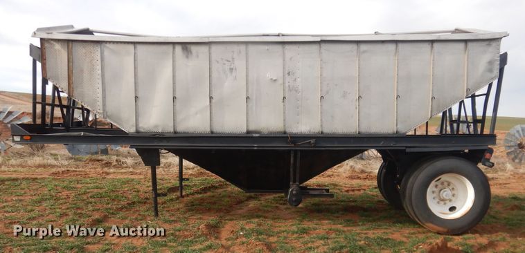 image for item DJ8282 Shop built grain trailer
