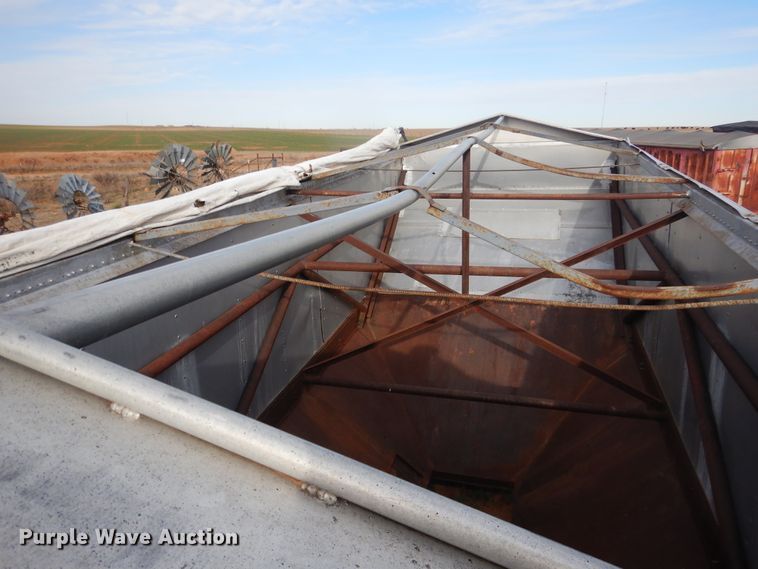 image for item DJ8282 Shop built grain trailer