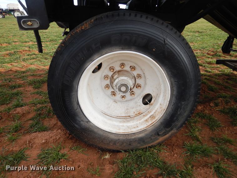 image for item DJ8282 Shop built grain trailer