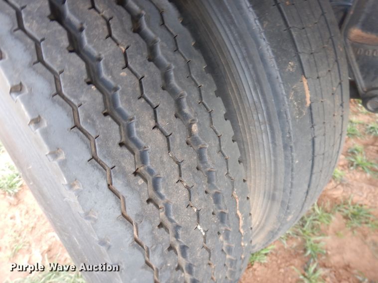 image for item DJ8282 Shop built grain trailer