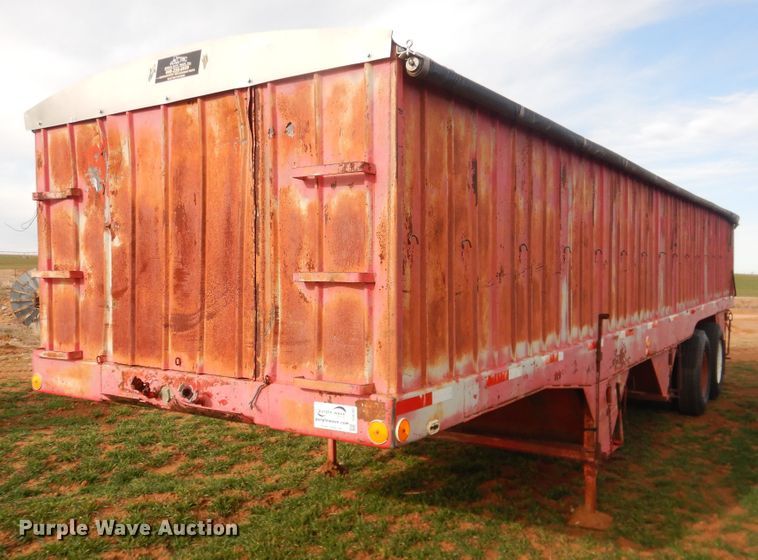 image for item DJ8283 1950 Hobbs grain trailer