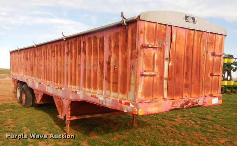 image for item DJ8283 1950 Hobbs grain trailer